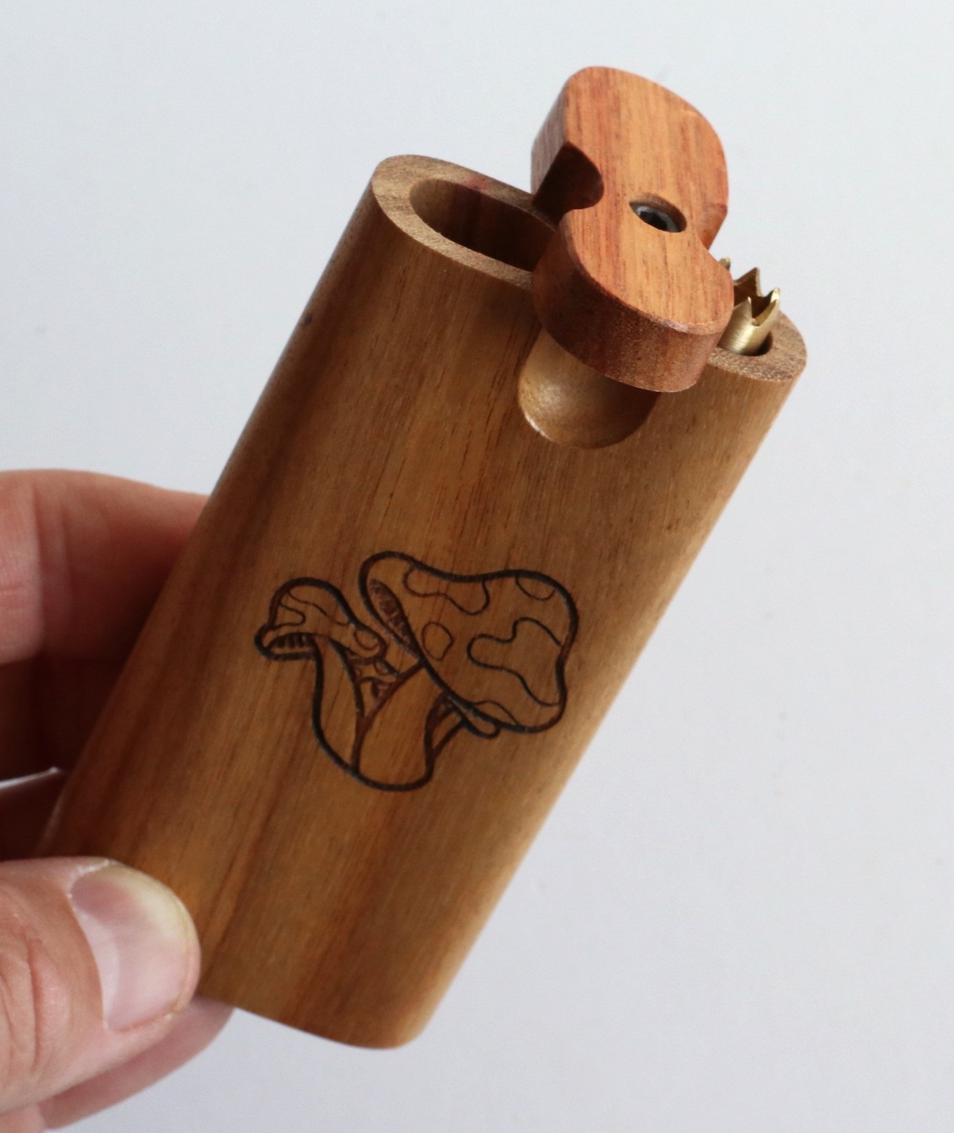 4" Mahogany Swivel Lid Dugouts & One Hitter Pipe-Mushroom Etched Stash Box