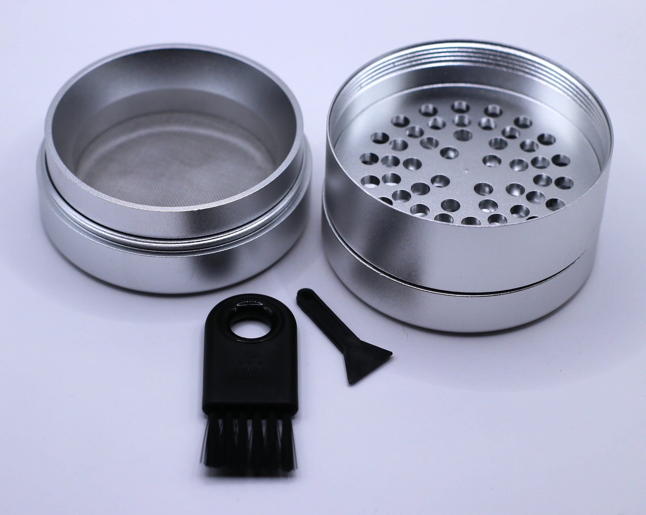60mm PRO 420 Apollo Grinder-State of the Art Herb Crusher-Silver
