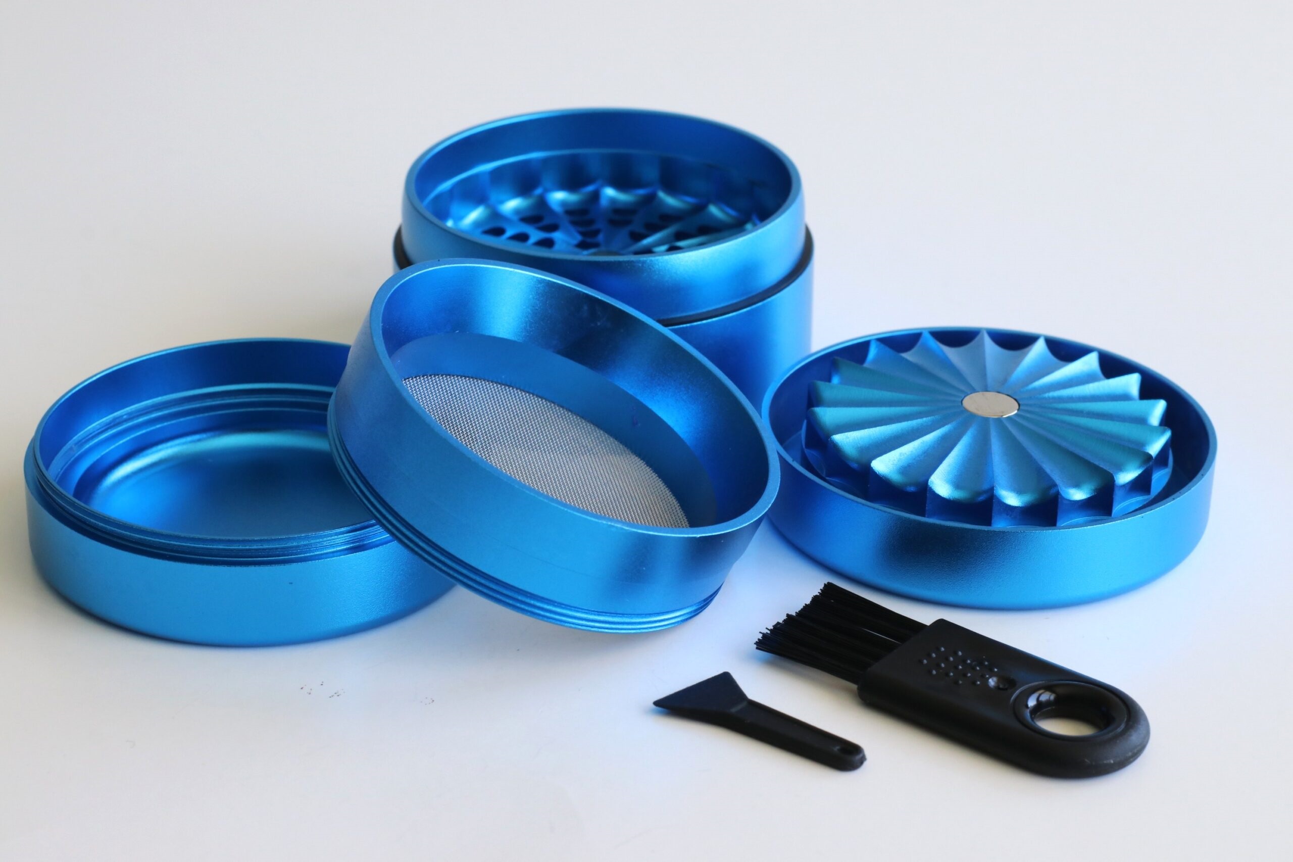 60mm PRO 420 Apollo Grinder-State of the Art Herb Crusher-Blue