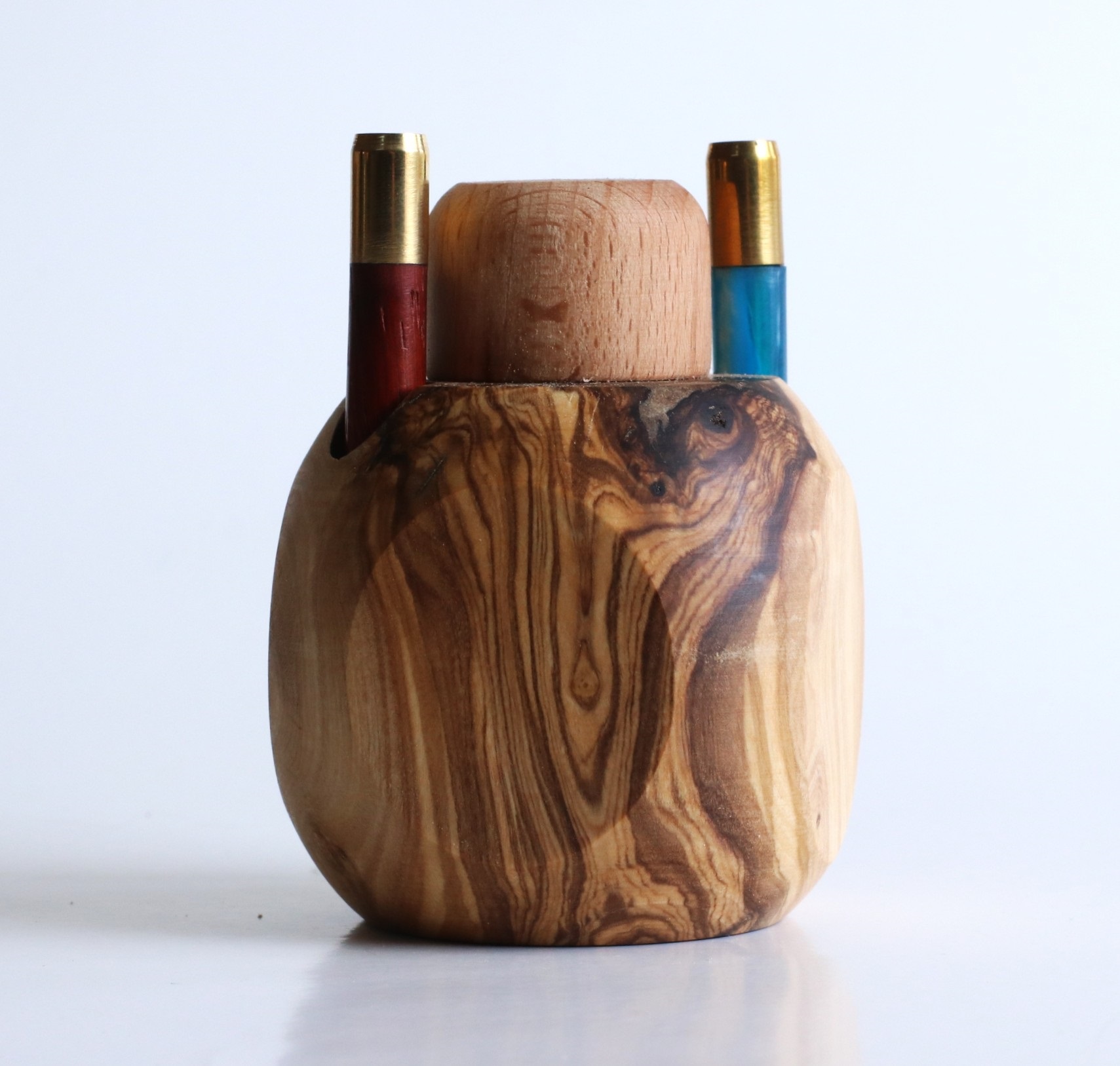 Olive Wood Tabletop Dugout- One Hitter Stash Box- Smoker’s Gift-Apple Shaped Dugout