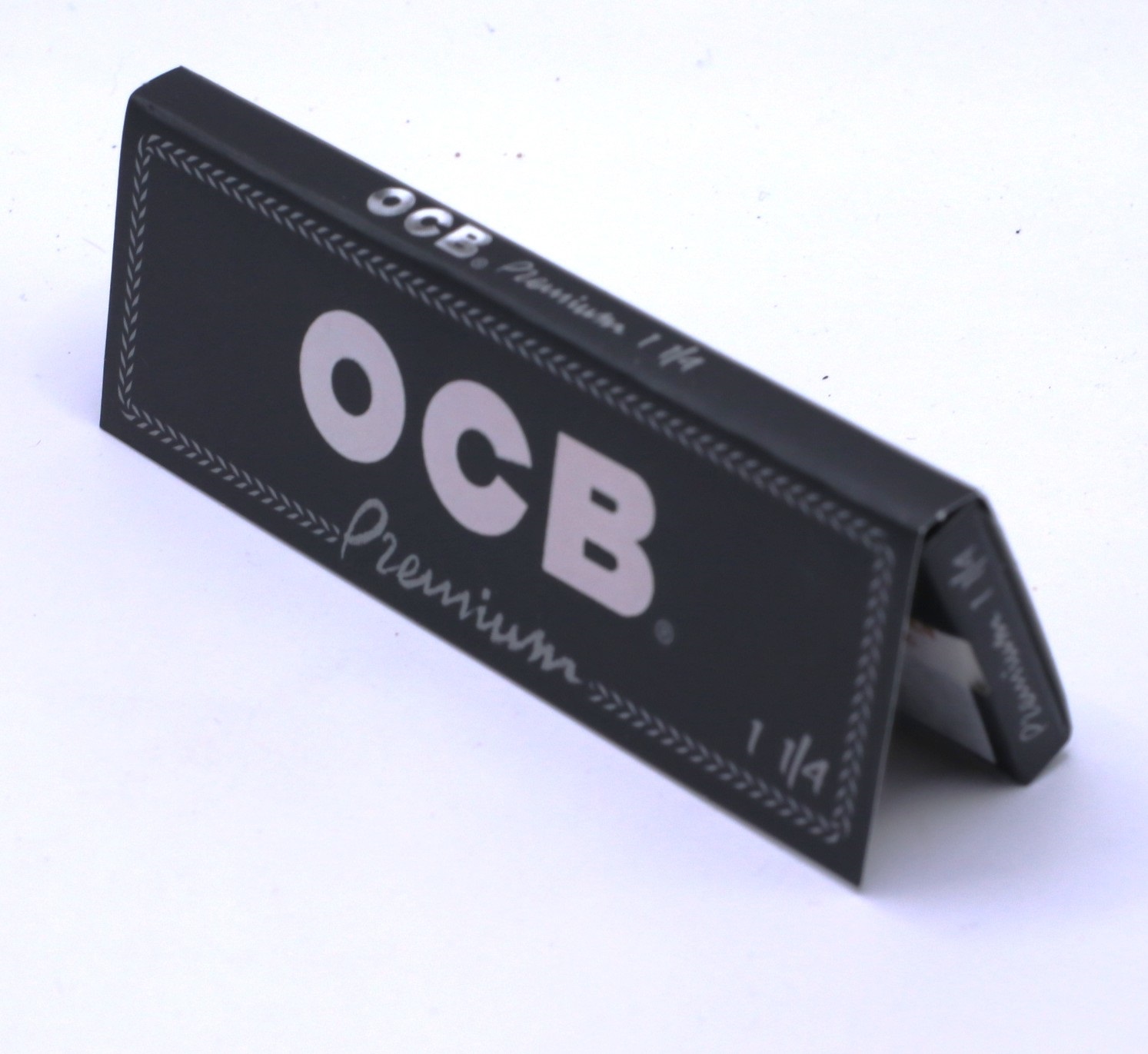 OCB Premium Rolling Papers- 1 1/4-50 Leaf Pack