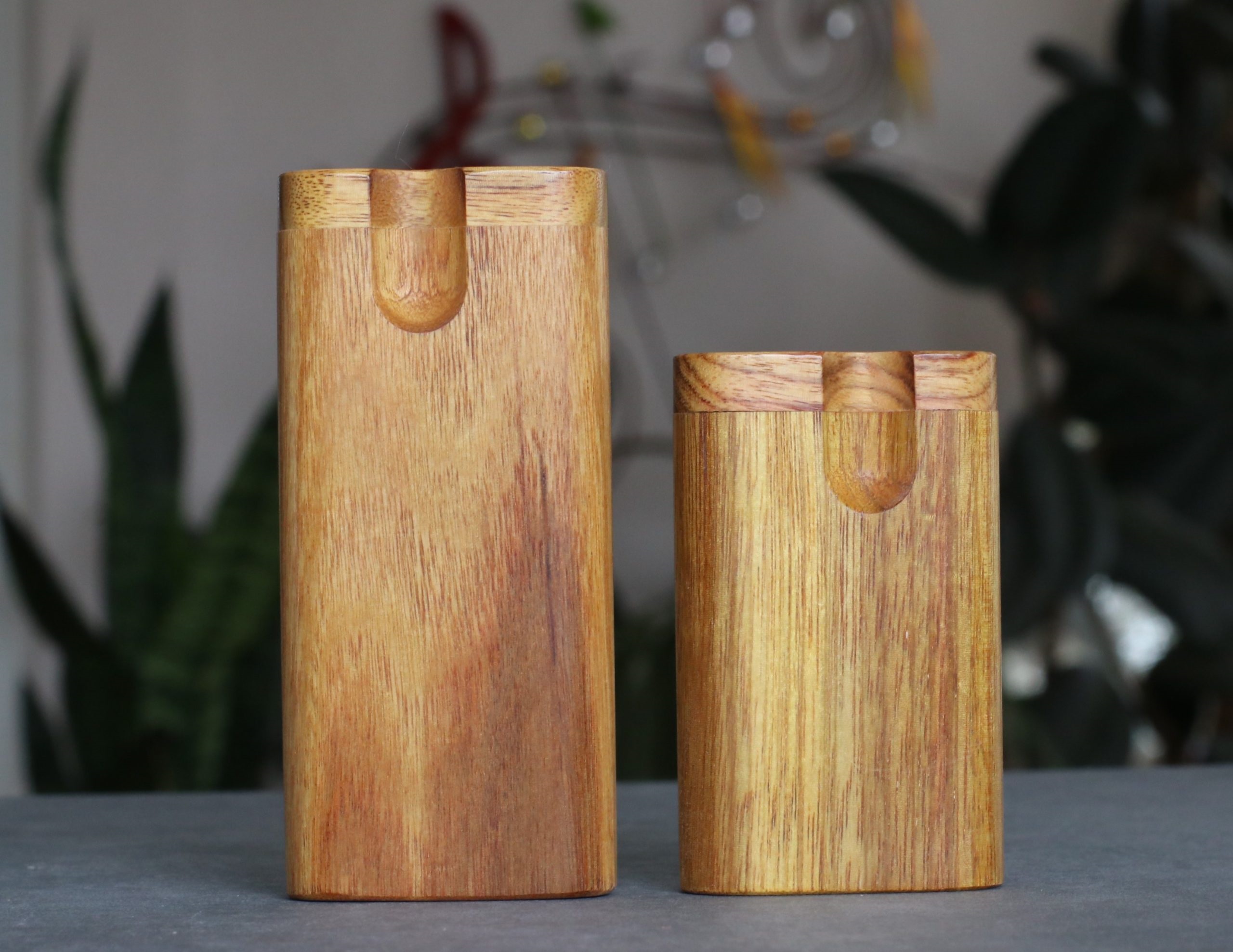 3" & 4" Mahogany Dugouts- Swivel Lid- One Hitter Pipe included