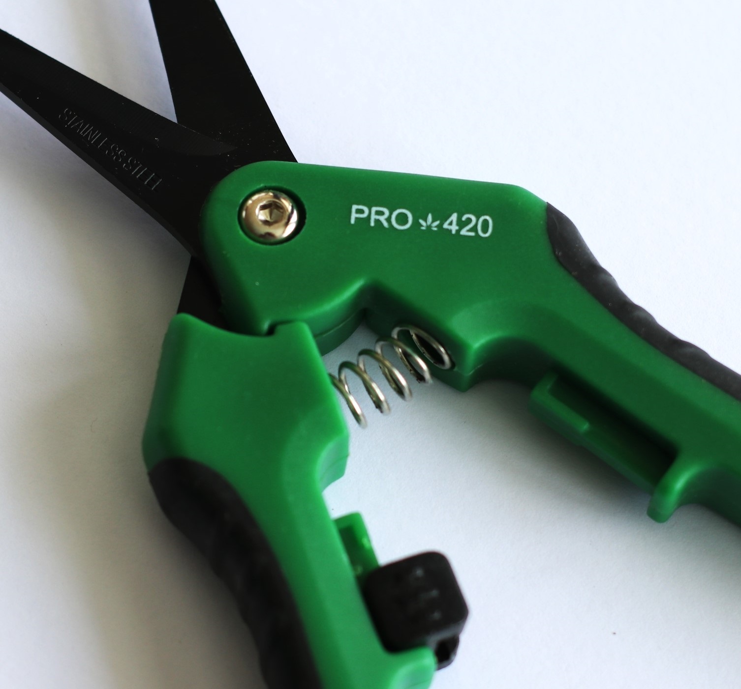 PRO 420 Scissors-Case of 12 Spring Loaded Professional Trimming Scissors for Cannabis - Marijuana Trim Scissors