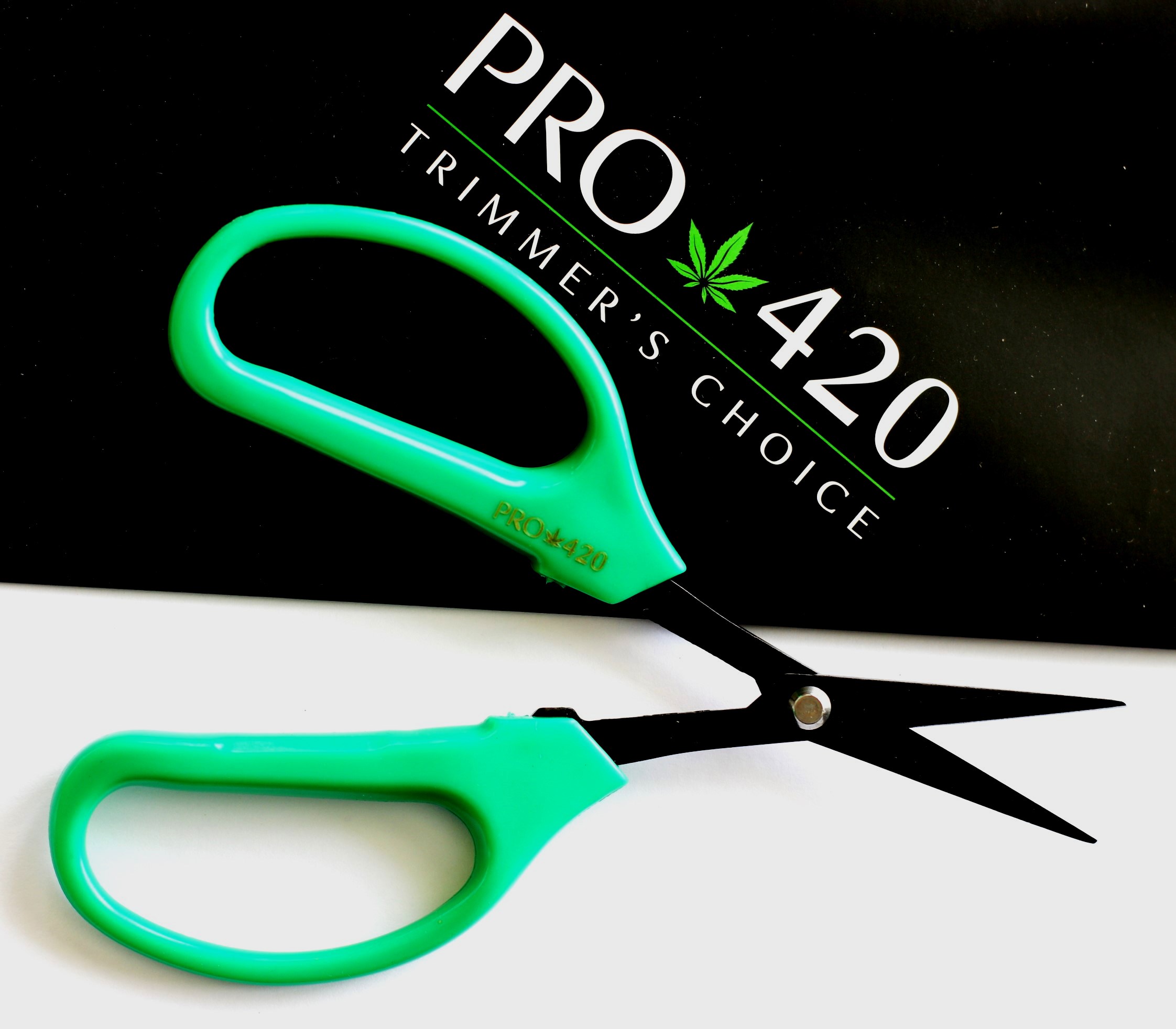 PRO 42O Scissors- Case of 12 Classic Professional Trimming Scissors for Cannabis - Classic Bonsai Scissors