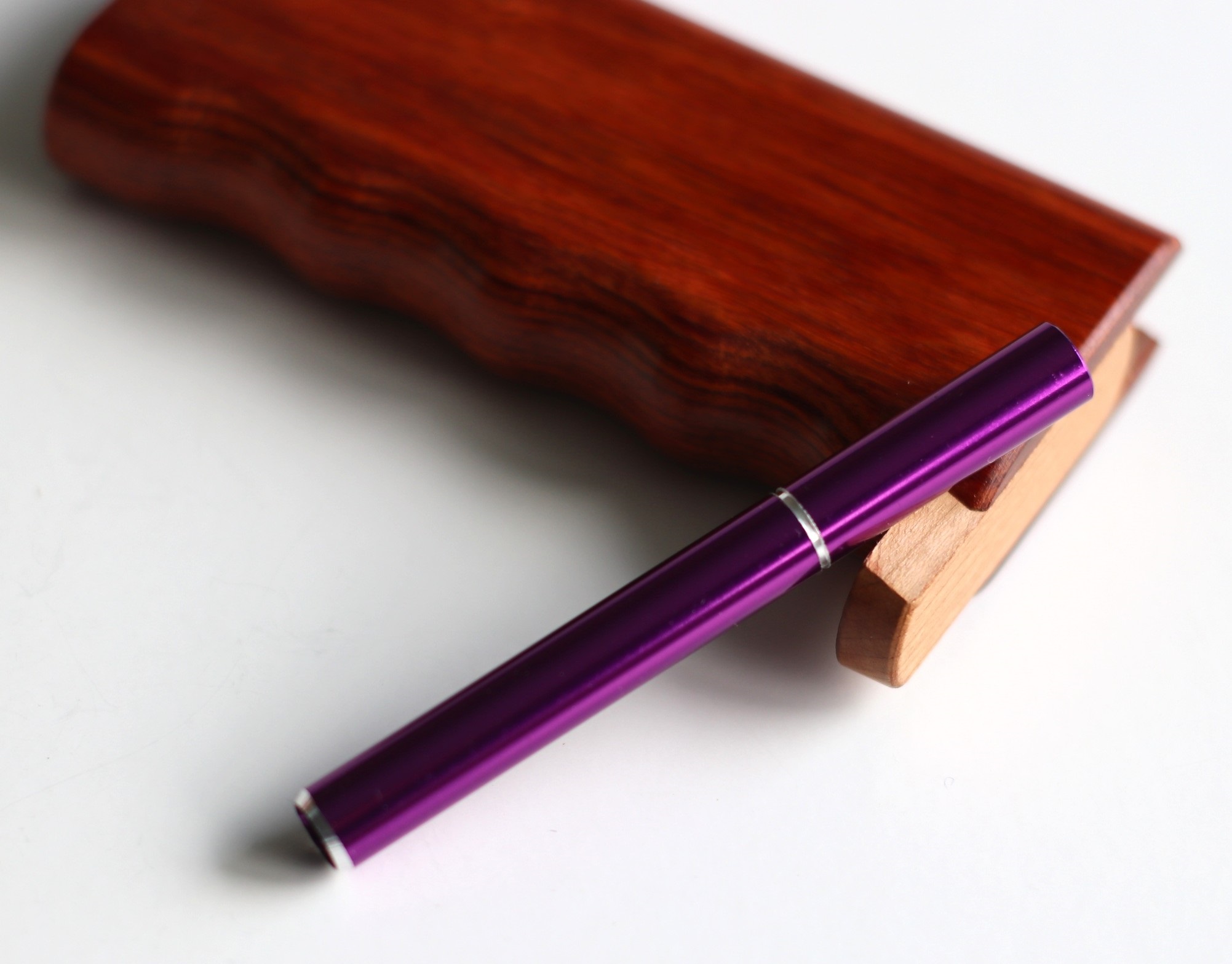 3" Metal One Hitter Pipes- Sleek, Stylish & Smooth- in 5 Colors-Poker for Cleaning Included - 3' Colorful One Hitter Pens