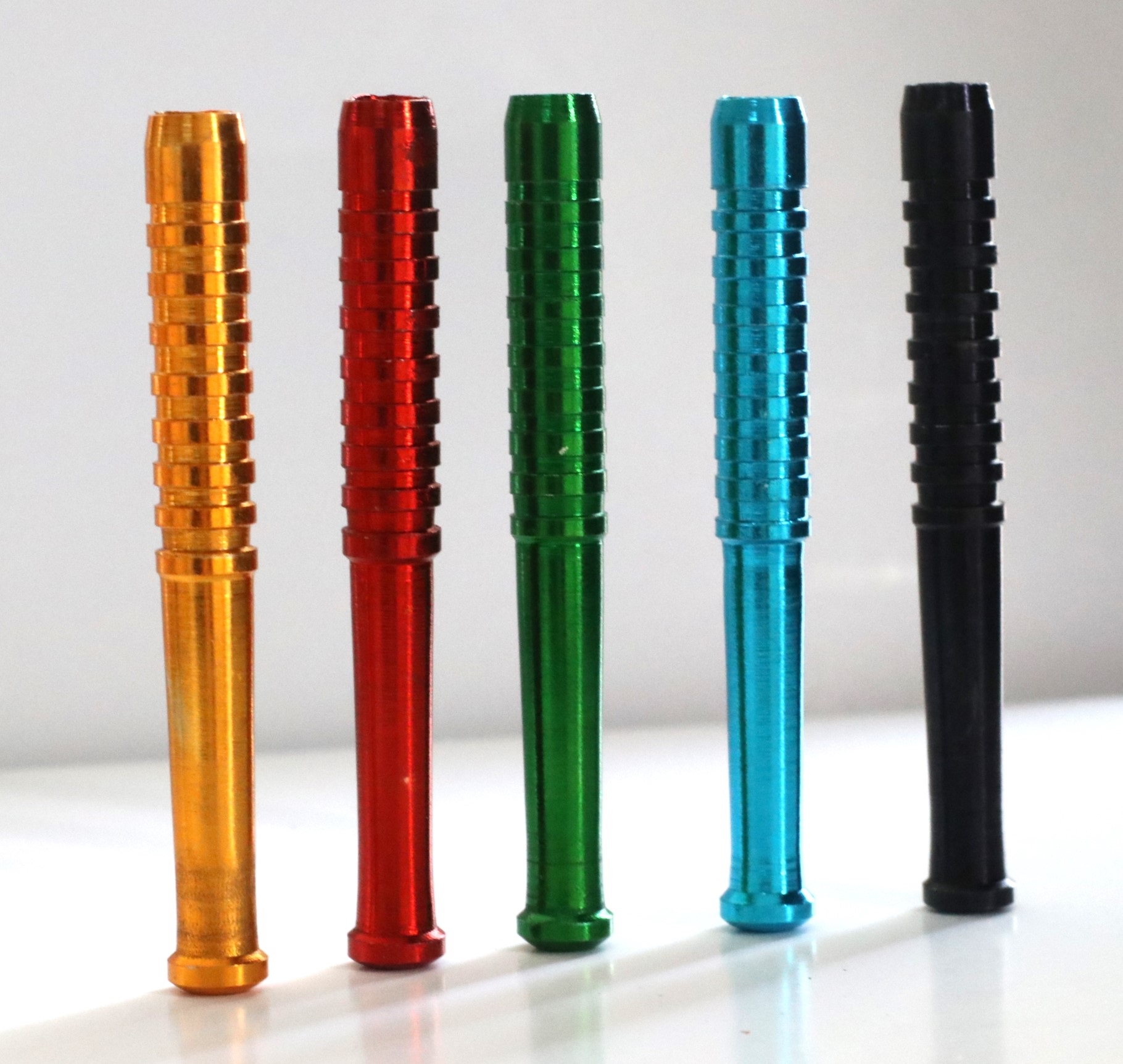 2.75" Colorful Ribbed Metal Pipes-One Hitter Pipes - 2.75' Ribbed Metal Bats