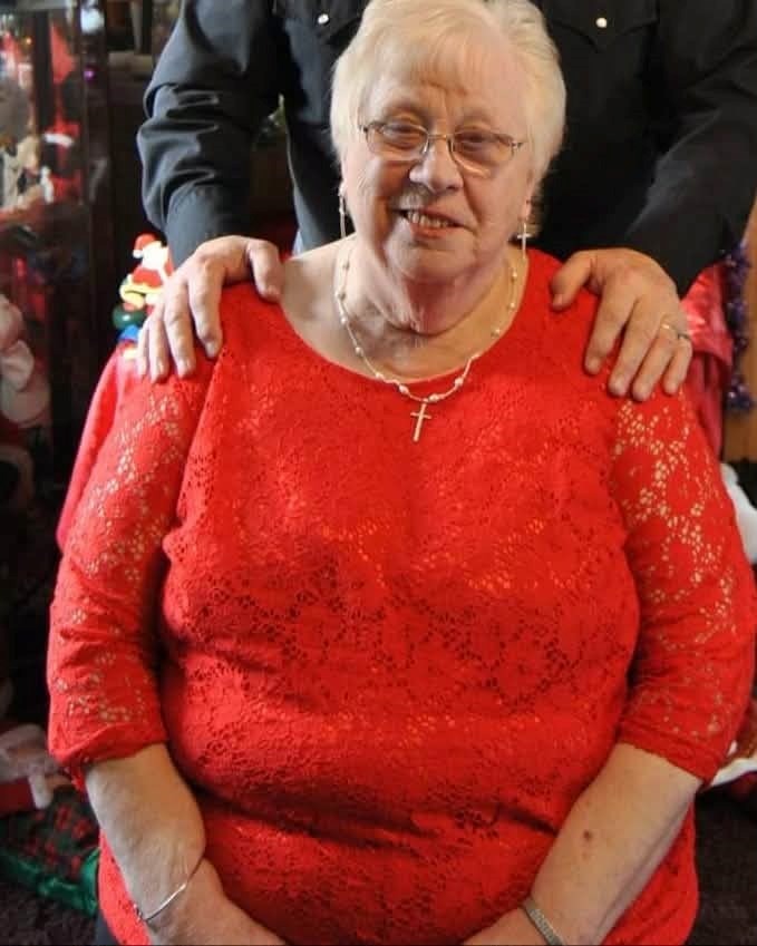 Shirley Reynolds