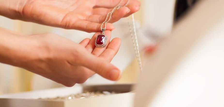 Wilmington's Premier Jeweler Albert F. Rhodes Fine jewelry