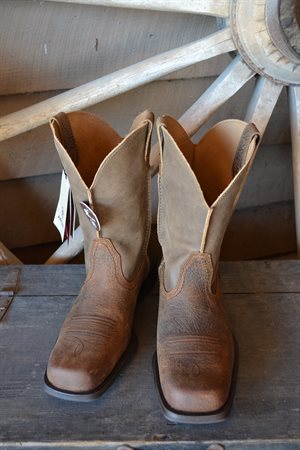 Ariat